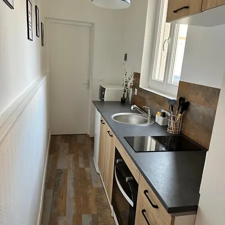 E.quality Apartment *